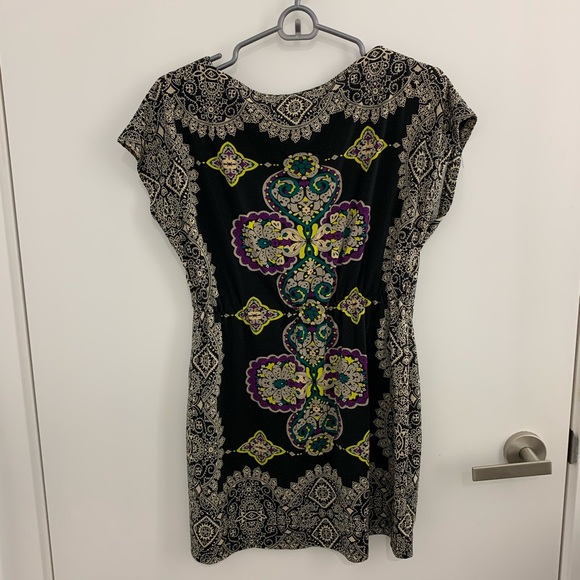 Black patterned dress - Picture 3 of 3